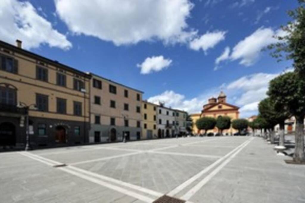 Il Mercato - Appartamento Con Vista سينالونغا المظهر الخارجي الصورة
